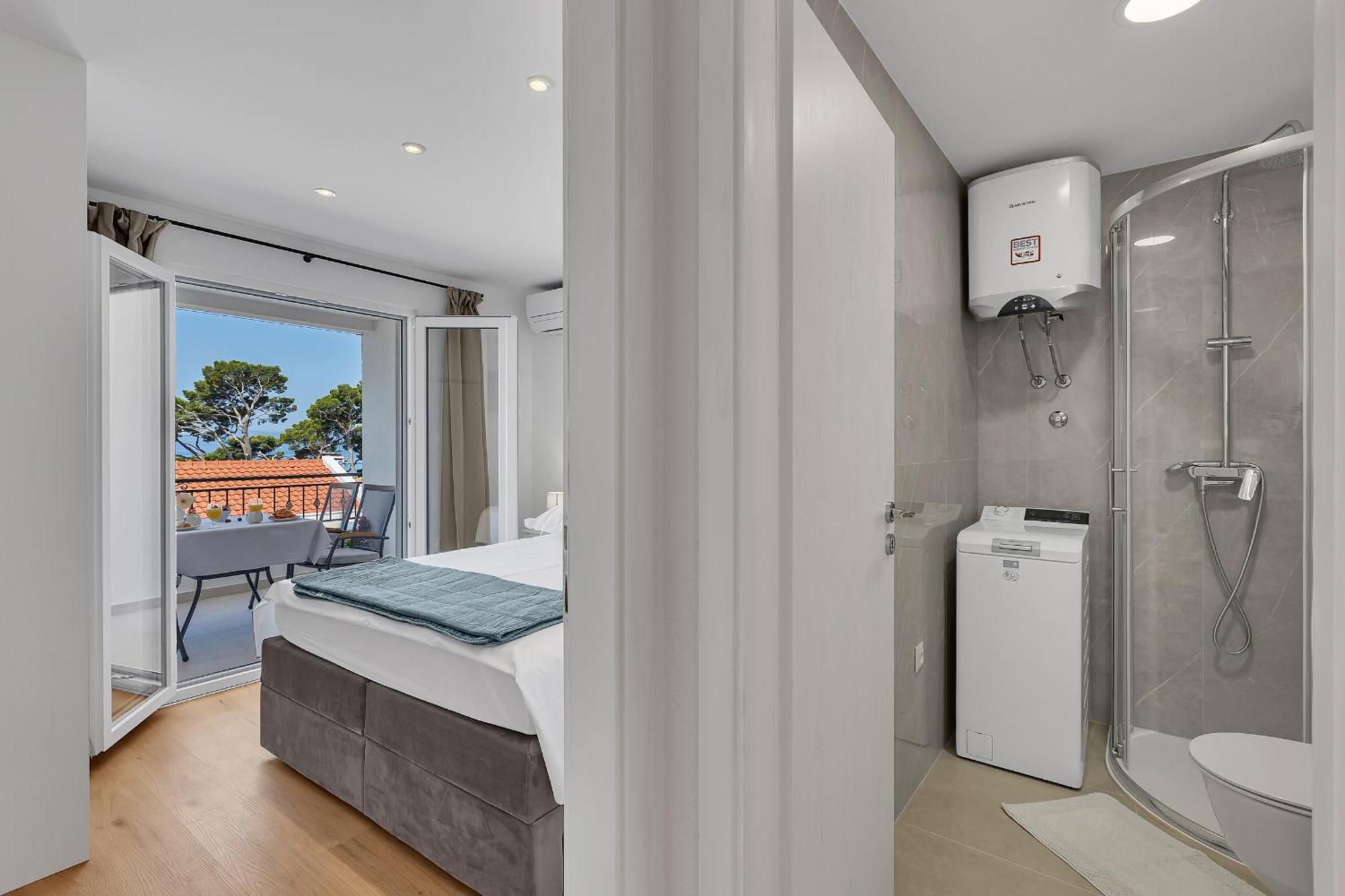 Piano Apartment Makarska